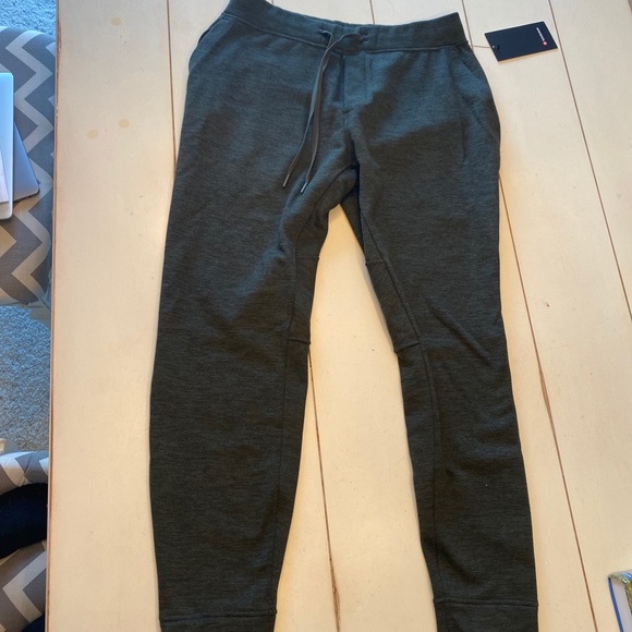 Nwt Mens Lululemon Welterweight Jogger 